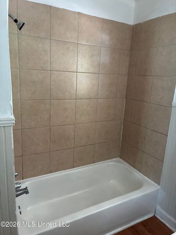 756 Kensington Place, Jackson, MS 39206