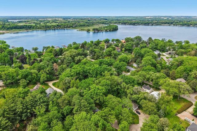 N4375 Poplar Avenue, Cambridge, WI 53523
