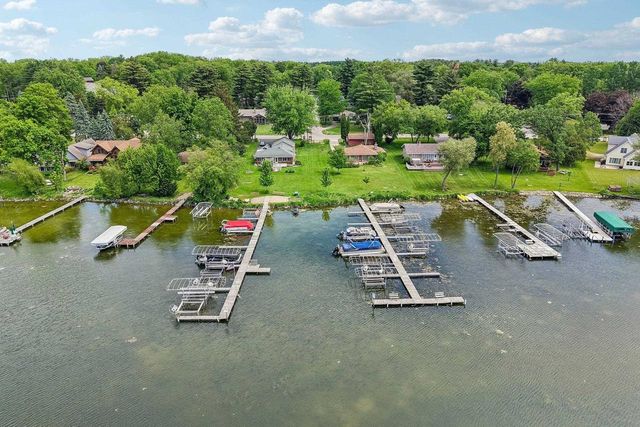 N4375 Poplar Avenue, Cambridge, WI 53523
