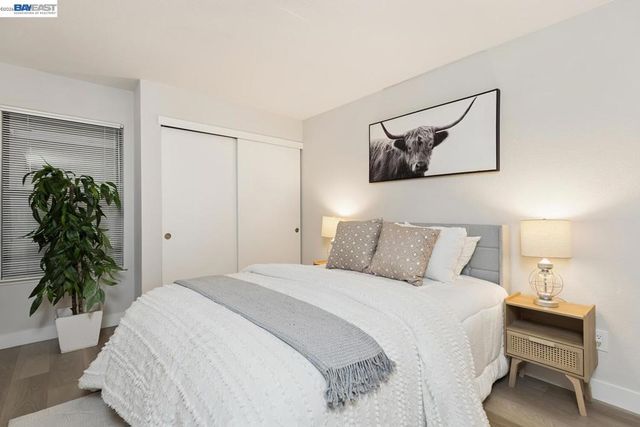 2513 lucy lane b, Walnut Creek, CA 94595