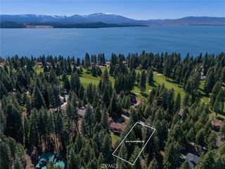 910 Clifford Drive, Almanor, CA 96137