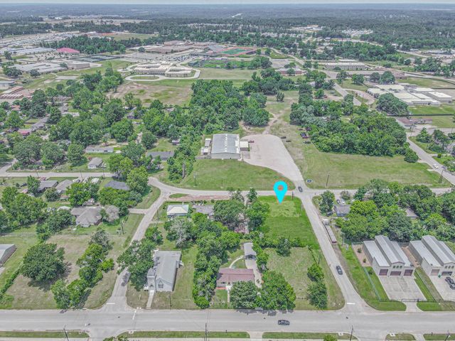 317 Woodson Street, Willis, TX 77378