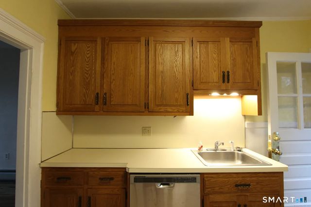 128 Millville Avenue, Naugatuck, CT 06770