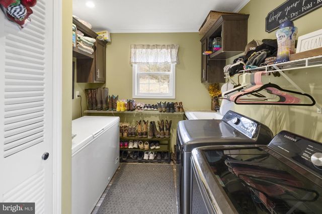 232 HILLTOP RD, Gardners, PA 17324