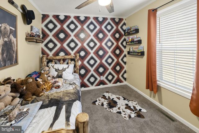 232 HILLTOP RD, Gardners, PA 17324