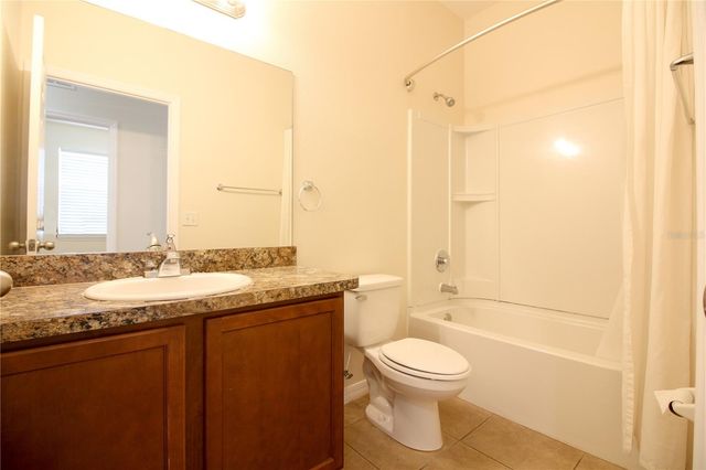811 KRENSON WOODS LANE, Lakeland, FL 33813