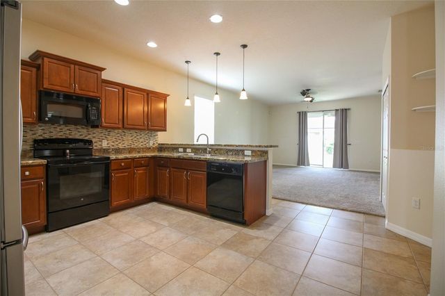 811 KRENSON WOODS LANE, Lakeland, FL 33813
