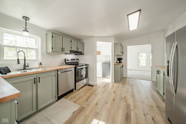 810 S Indiana Avenue, Alexandria, IN 46001