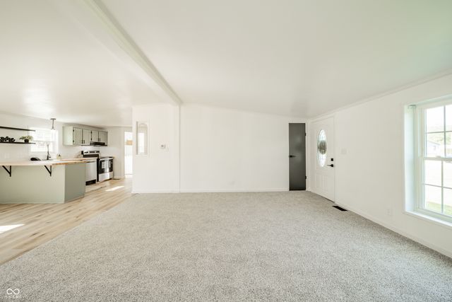 810 S Indiana Avenue, Alexandria, IN 46001
