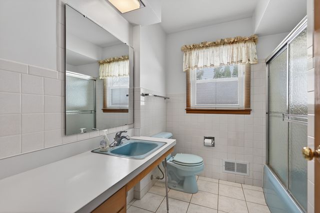 3507 Packard Parkway, Rockford, IL 61101