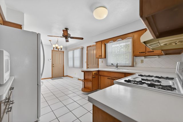 3507 Packard Parkway, Rockford, IL 61101