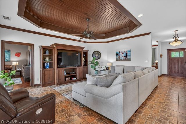 2906 Koller Trail, Van Buren, AR 72956