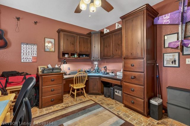 2906 Koller Trail, Van Buren, AR 72956