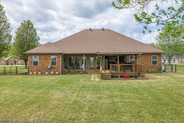 2906 Koller Trail, Van Buren, AR 72956