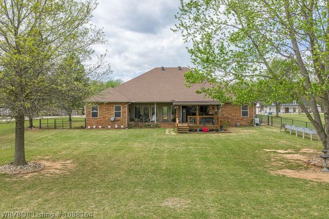 2906 Koller Trail, Van Buren, AR 72956