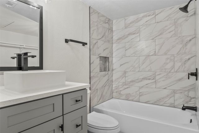 7217 Wayfarer Trail, Fort Worth, TX 76137