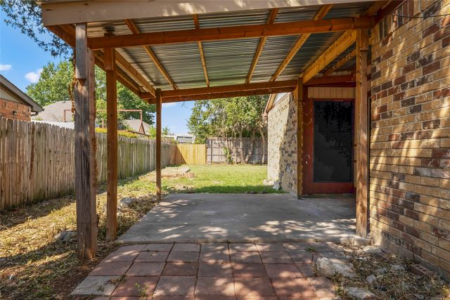 7217 Wayfarer Trail, Fort Worth, TX 76137