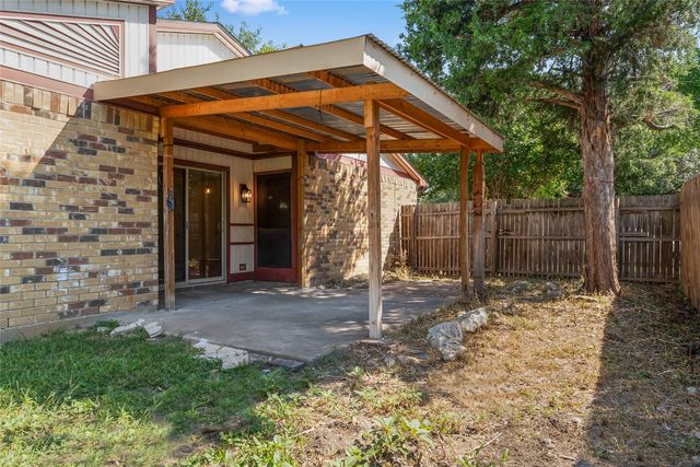 7217 Wayfarer Trail, Fort Worth, TX 76137