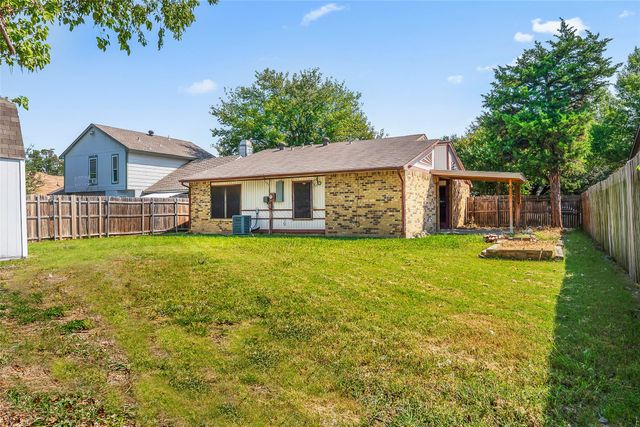 7217 Wayfarer Trail, Fort Worth, TX 76137