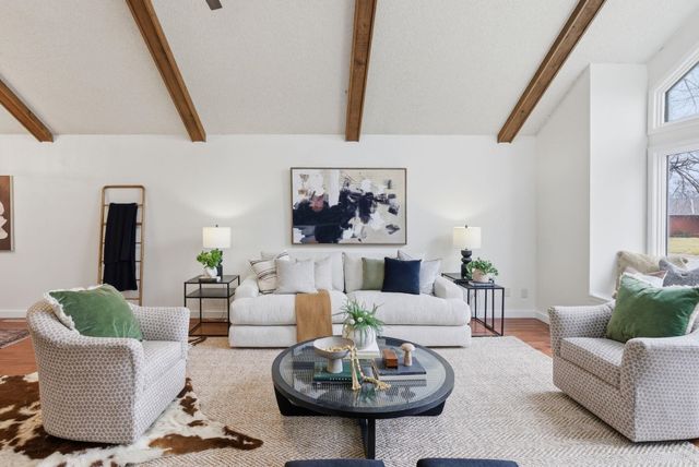 2225 S Capri Ln, Wichita, KS 67207