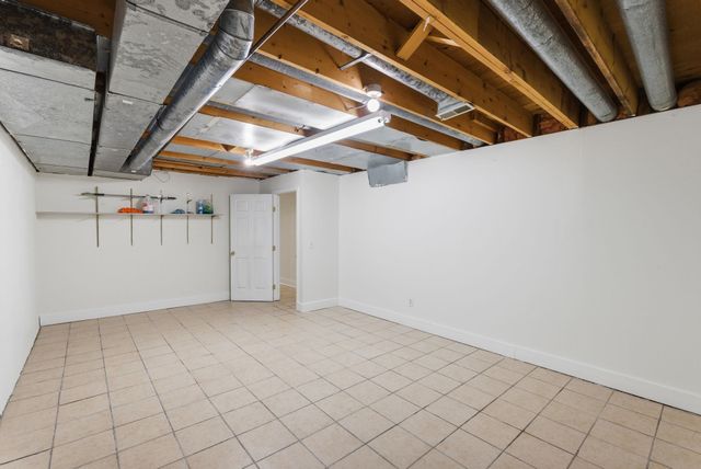 2225 S Capri Ln, Wichita, KS 67207