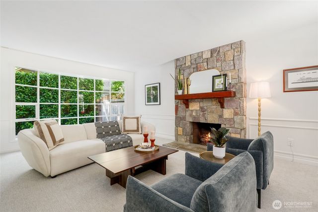 2726 209th Avenue NE, Sammamish, WA 98074