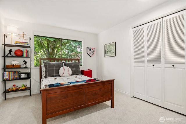 2726 209th Avenue NE, Sammamish, WA 98074