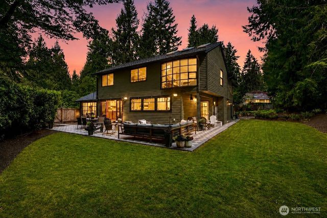 2726 209th Avenue NE, Sammamish, WA 98074
