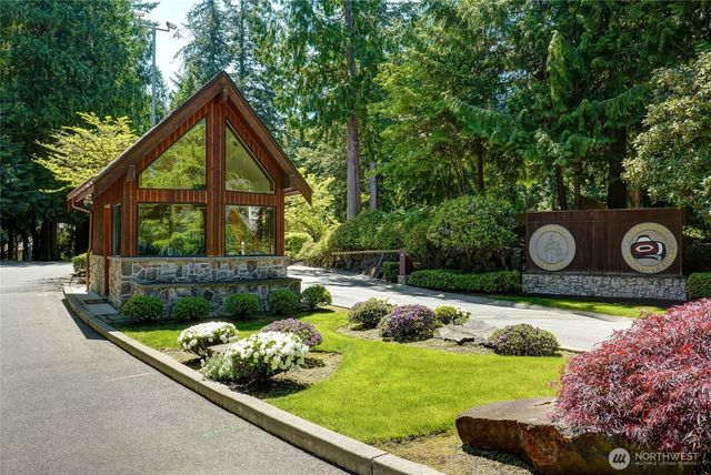 2726 209th Avenue NE, Sammamish, WA 98074