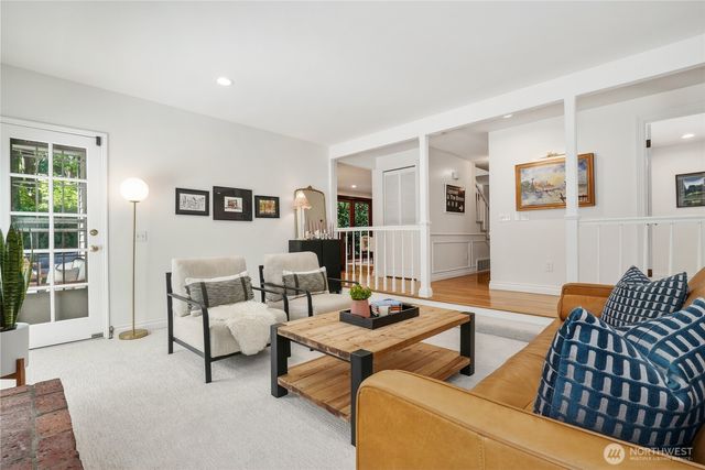 2726 209th Avenue NE, Sammamish, WA 98074