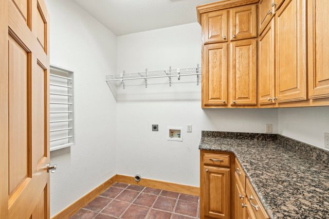 6373 Hidden Oaks Drive, Quinlan, TX 75474