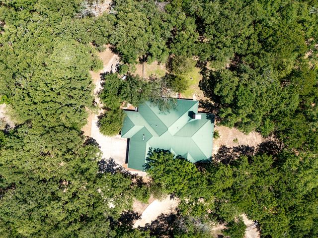 6373 Hidden Oaks Drive, Quinlan, TX 75474
