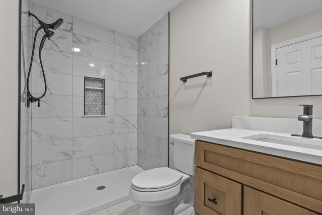 1105 SUNSET DR, Somerdale, NJ 08083