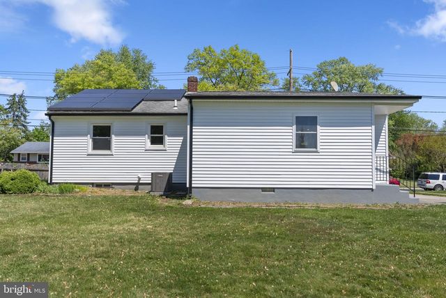 1105 SUNSET DR, Somerdale, NJ 08083