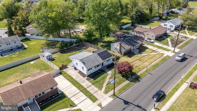 1105 SUNSET DR, Somerdale, NJ 08083