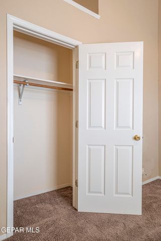 11000 Thatcher Pond Lane, El Paso, TX 79934