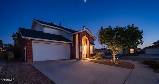 11000 Thatcher Pond Lane, El Paso, TX 79934