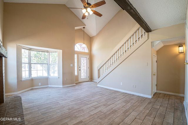 11000 Thatcher Pond Lane, El Paso, TX 79934