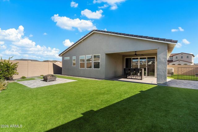 10694 N McKinney Street, Surprise, AZ 85388