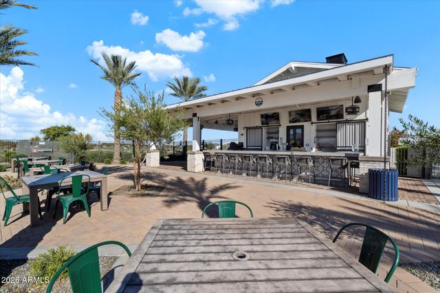 10694 N McKinney Street, Surprise, AZ 85388