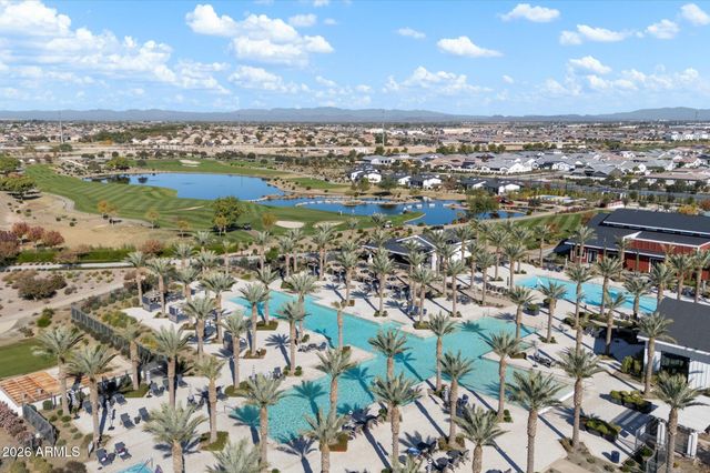 10694 N McKinney Street, Surprise, AZ 85388