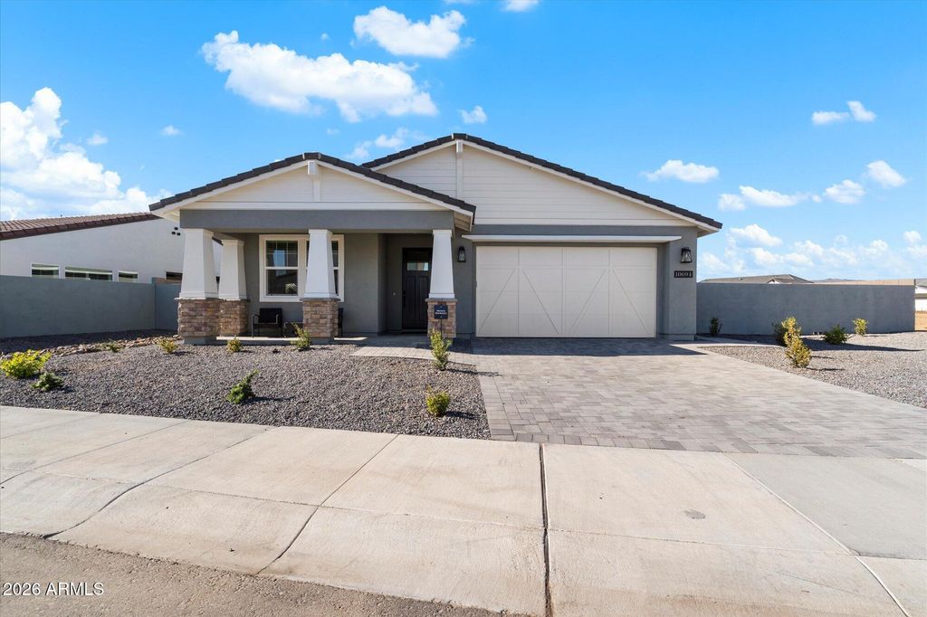 10694 N McKinney Street, Surprise, AZ 85388