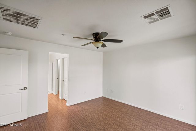 2304 E HIDALGO Avenue, Phoenix, AZ 85040