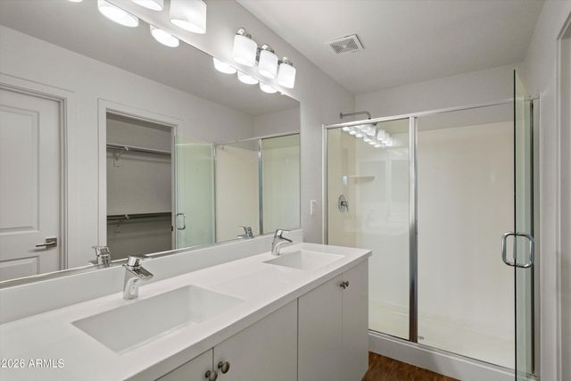 2304 E HIDALGO Avenue, Phoenix, AZ 85040