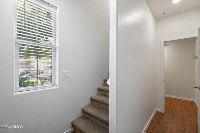 2304 E HIDALGO Avenue, Phoenix, AZ 85040