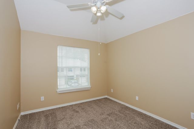 3966 Oceanside Drive, Euless, TX 76040