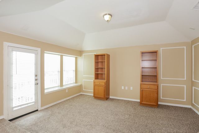 3966 Oceanside Drive, Euless, TX 76040