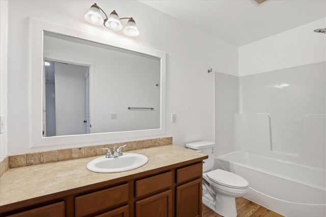 9107 W Pirates Ct, Spokane, WA 99224