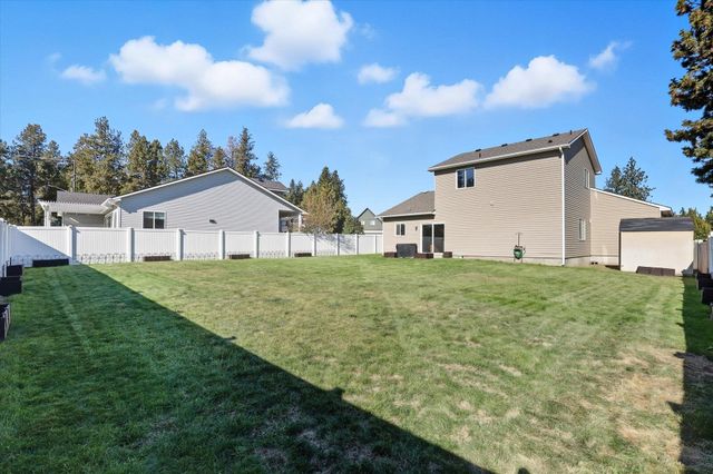 9107 W Pirates Ct, Spokane, WA 99224