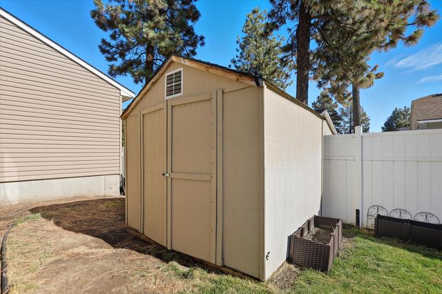 9107 W Pirates Ct, Spokane, WA 99224